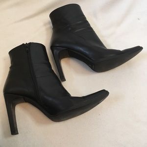 Vera Gomma Leather boots. Size 38